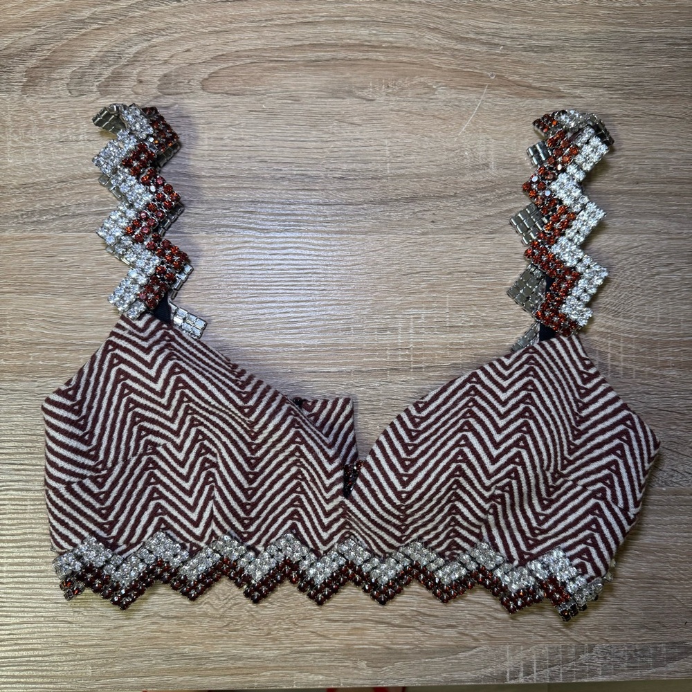 AREA NYC RUNWAY TOP cream/brown with zigzag crystal embellishment size 2